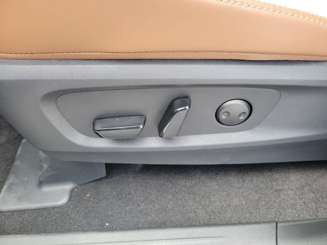 New 2026 Nissan Pathfinder Platinum AWD/4WD image 23