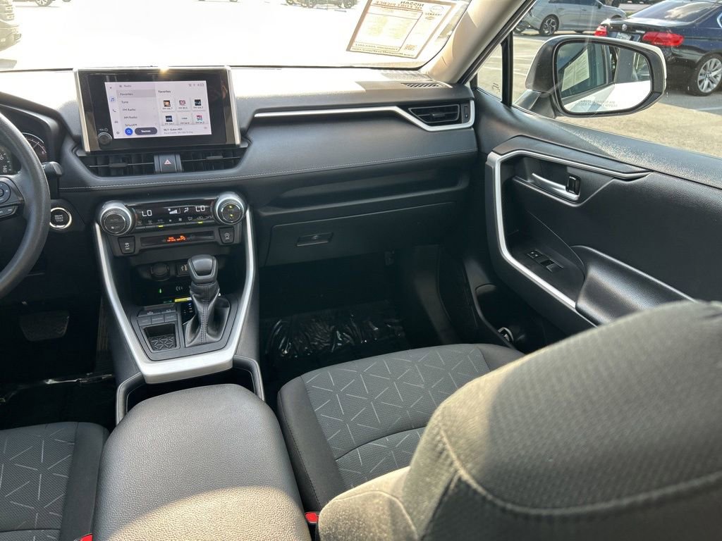 Used 2024 Toyota RAV4 XLE w/ Convenience Package FWD image 12