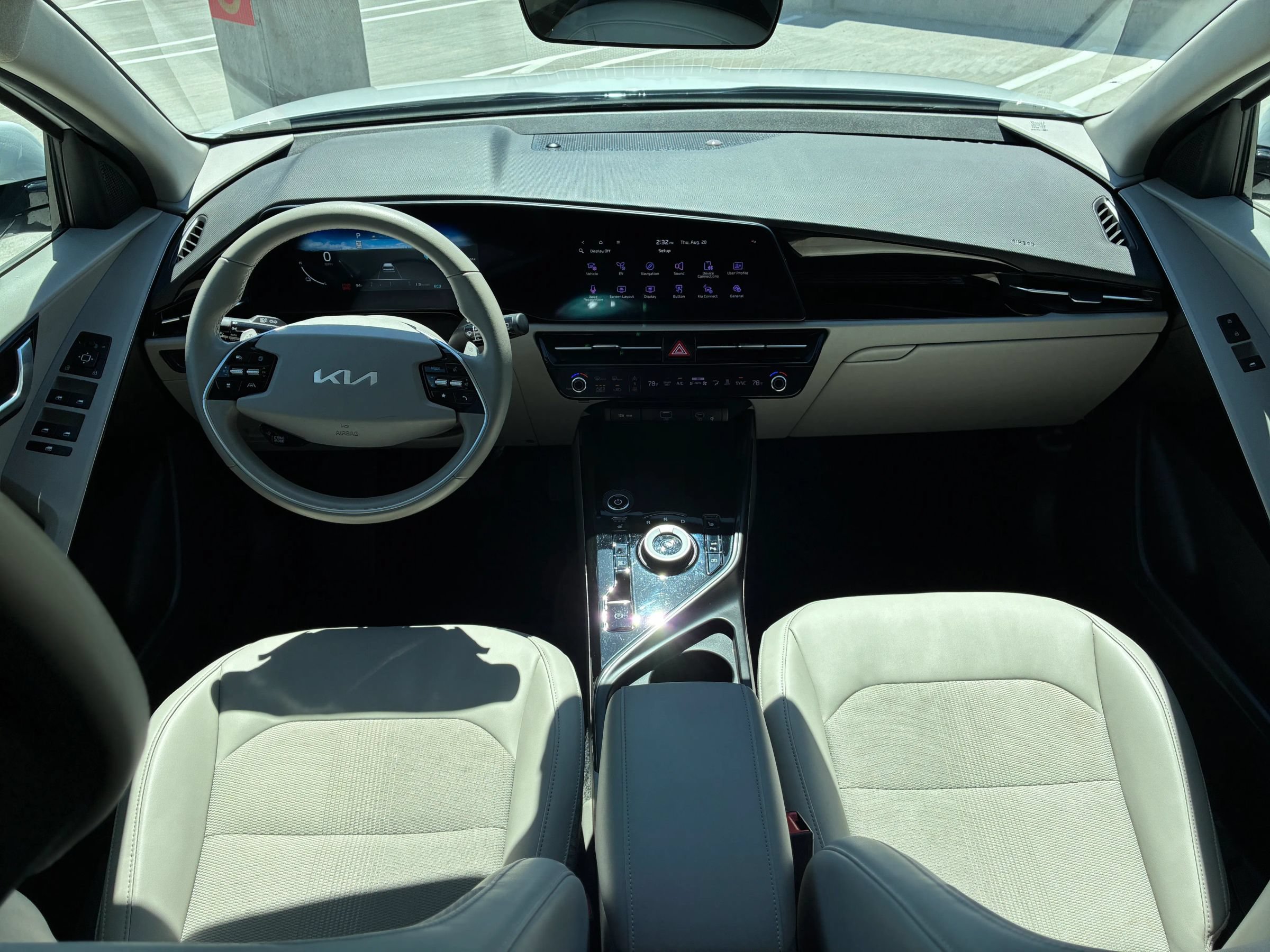 Used 2023 Kia Niro Wind FWD image 45