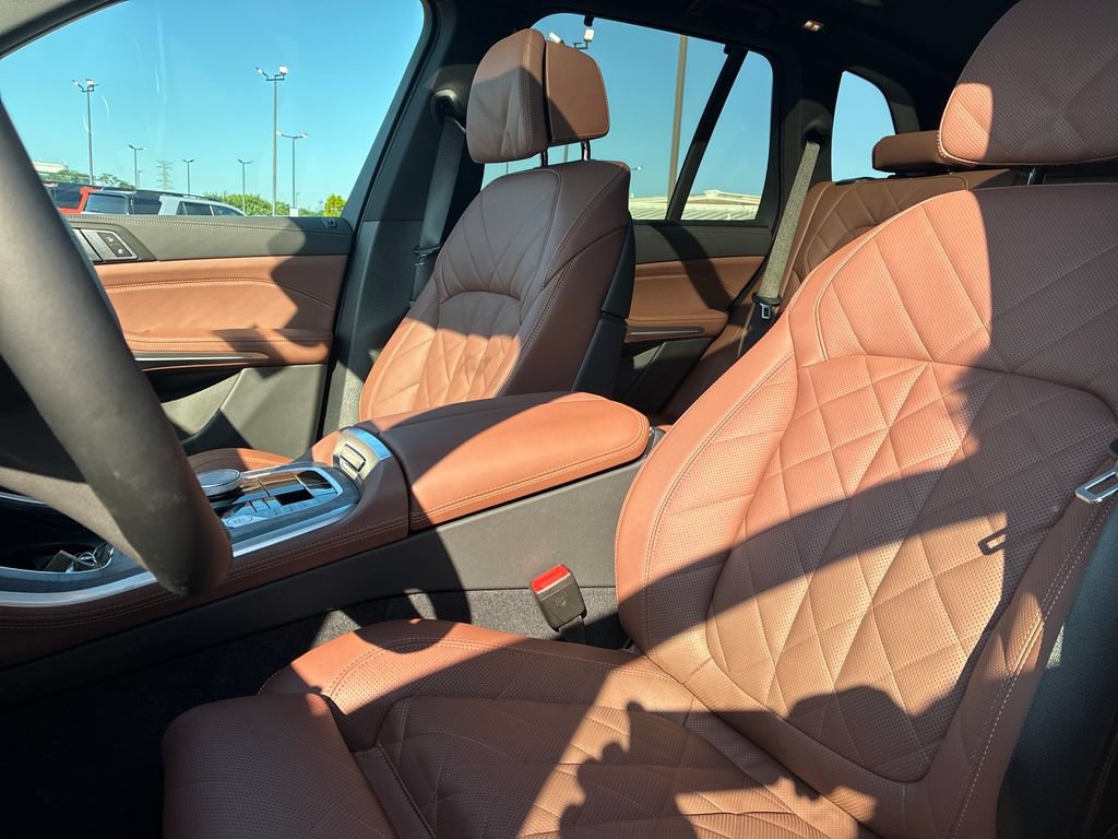 New 2026 BMW X5 xDrive40i AWD/4WD image 11
