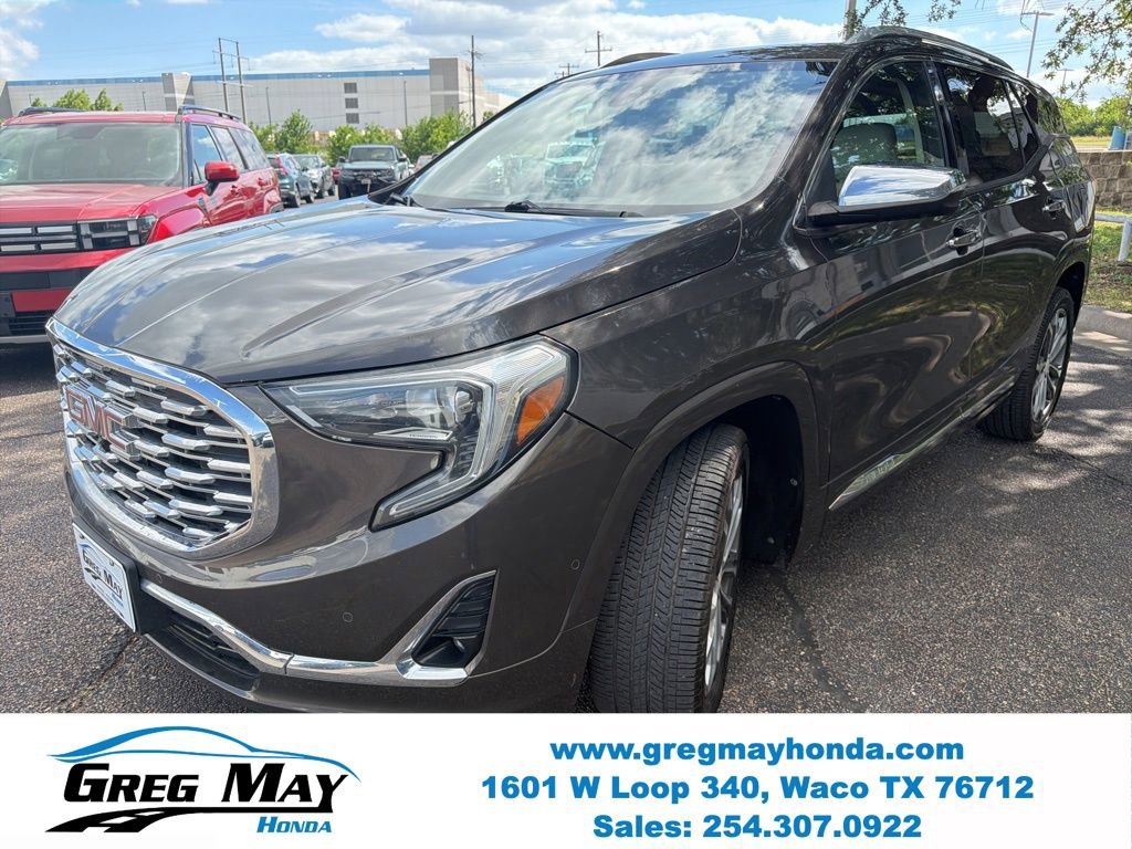 Used 2019 GMC Terrain Denali w/ Advanced Safety Package FWD image 5