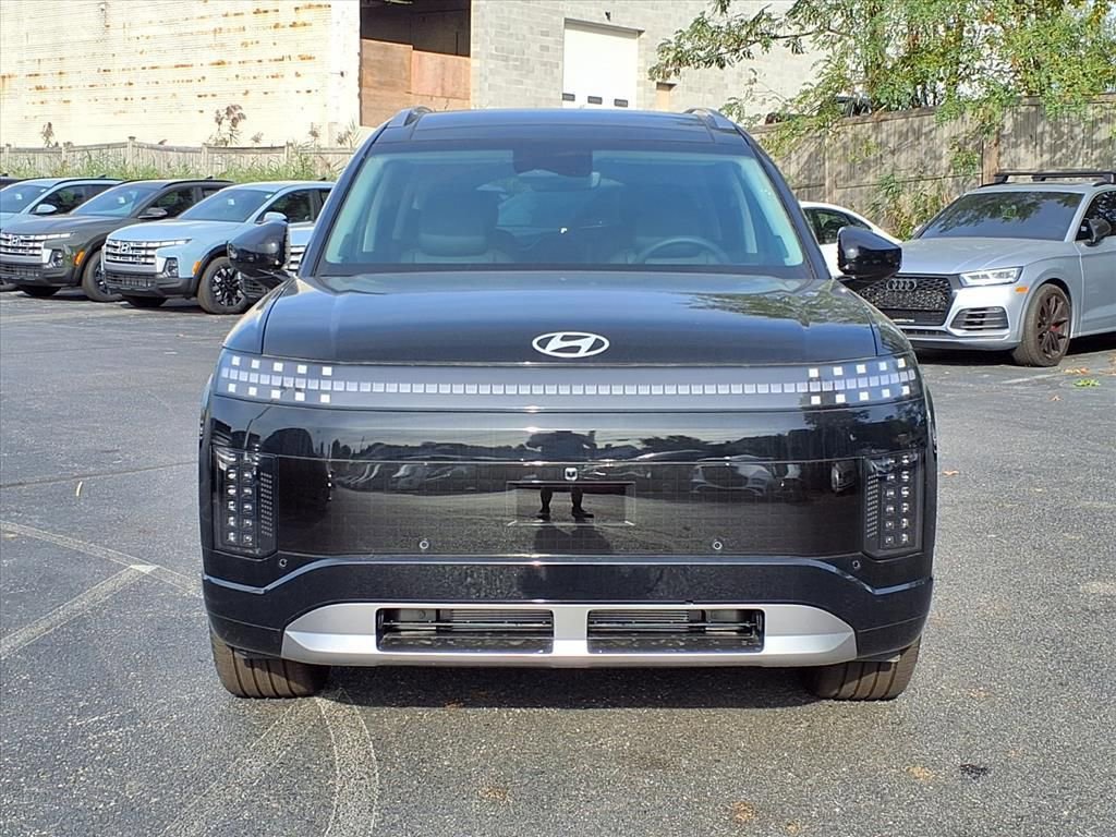 New 2026 Hyundai Ioniq 9 Limited image 2
