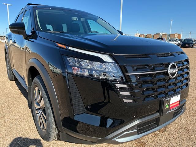 New 2026 Nissan Pathfinder SL image 8