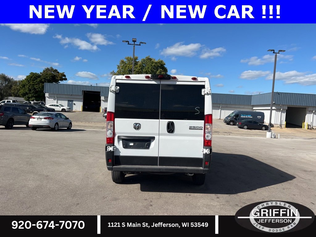 Used 2023 RAM ProMaster 2500 image 7