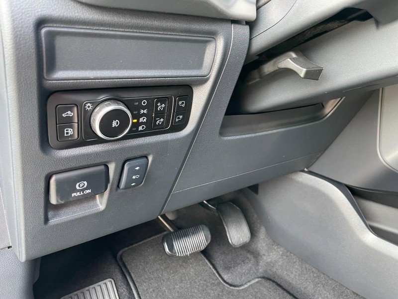 New 2025 Ford F150 Lariat w/ Equipment Group 502A High image 33