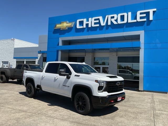 New 2025 Chevrolet Silverado 3500 LTZ w/ LTZ Plus Package