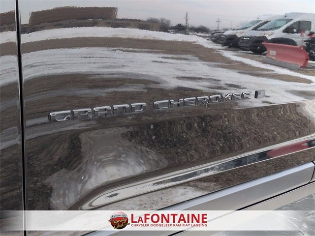 Certified 2024 Jeep Grand Cherokee L Laredo image 10