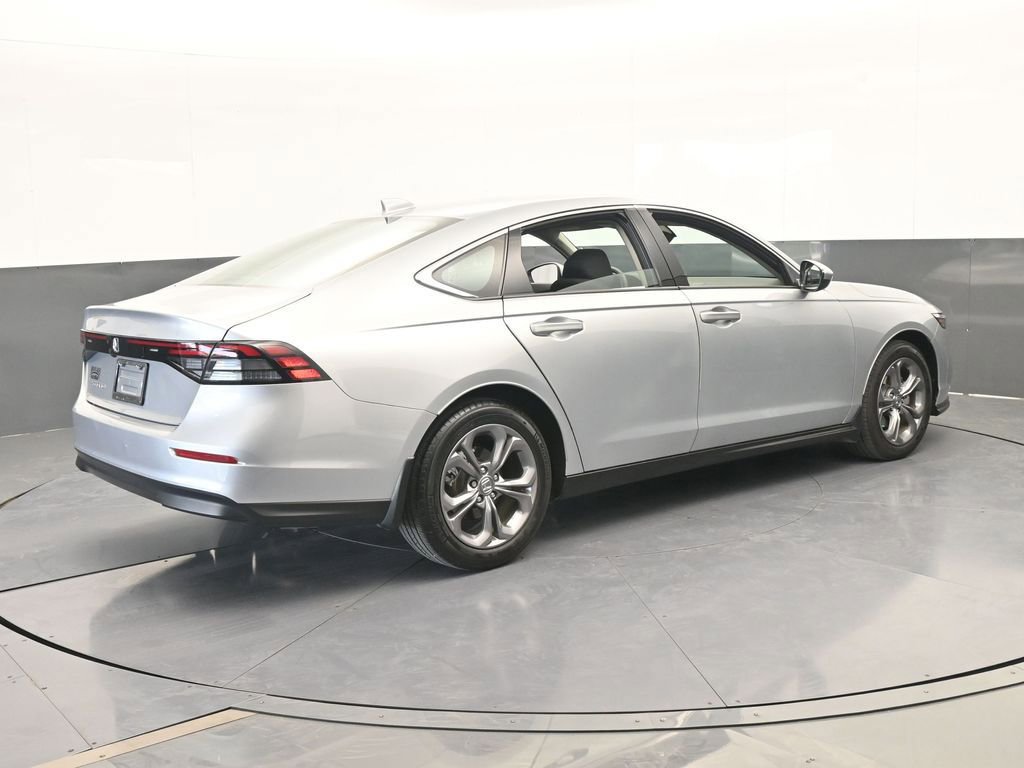 Used 2024 Honda Accord EX image 6