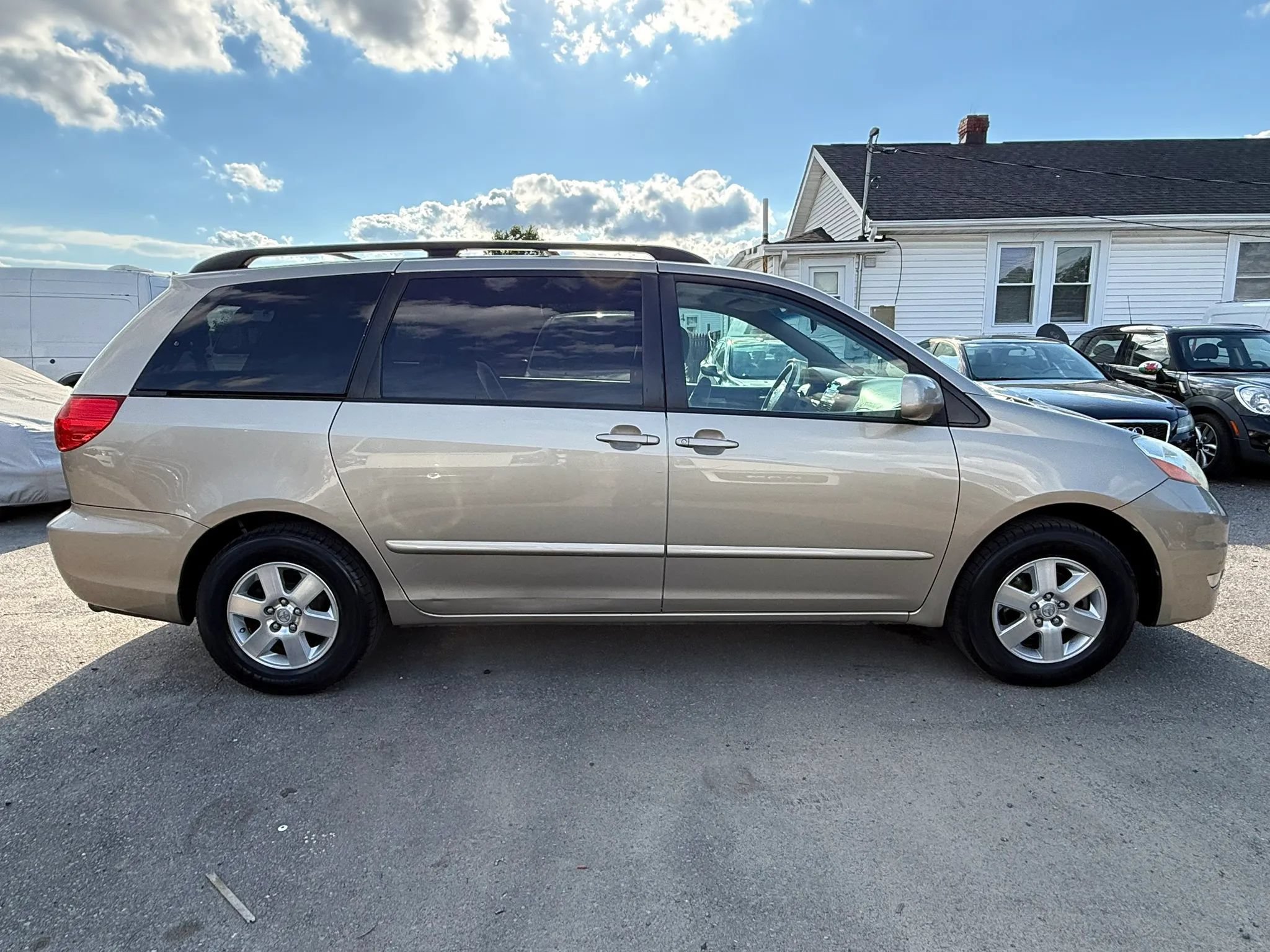 Used 2006 Toyota Sienna FWD image 20