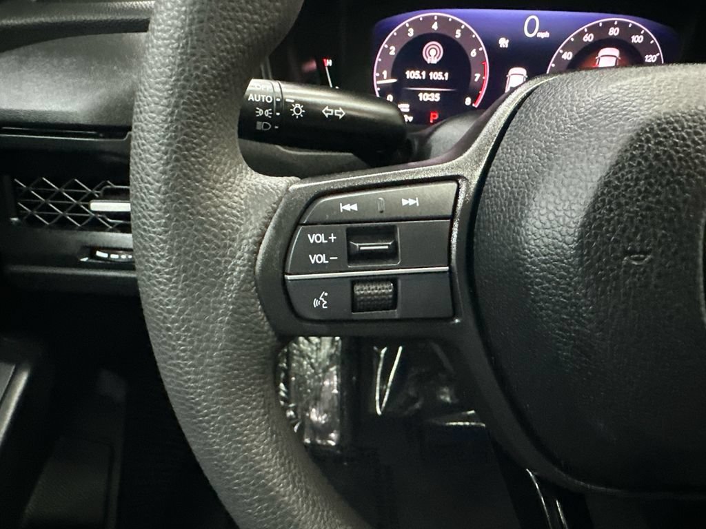 Used 2024 Honda Accord EX image 25