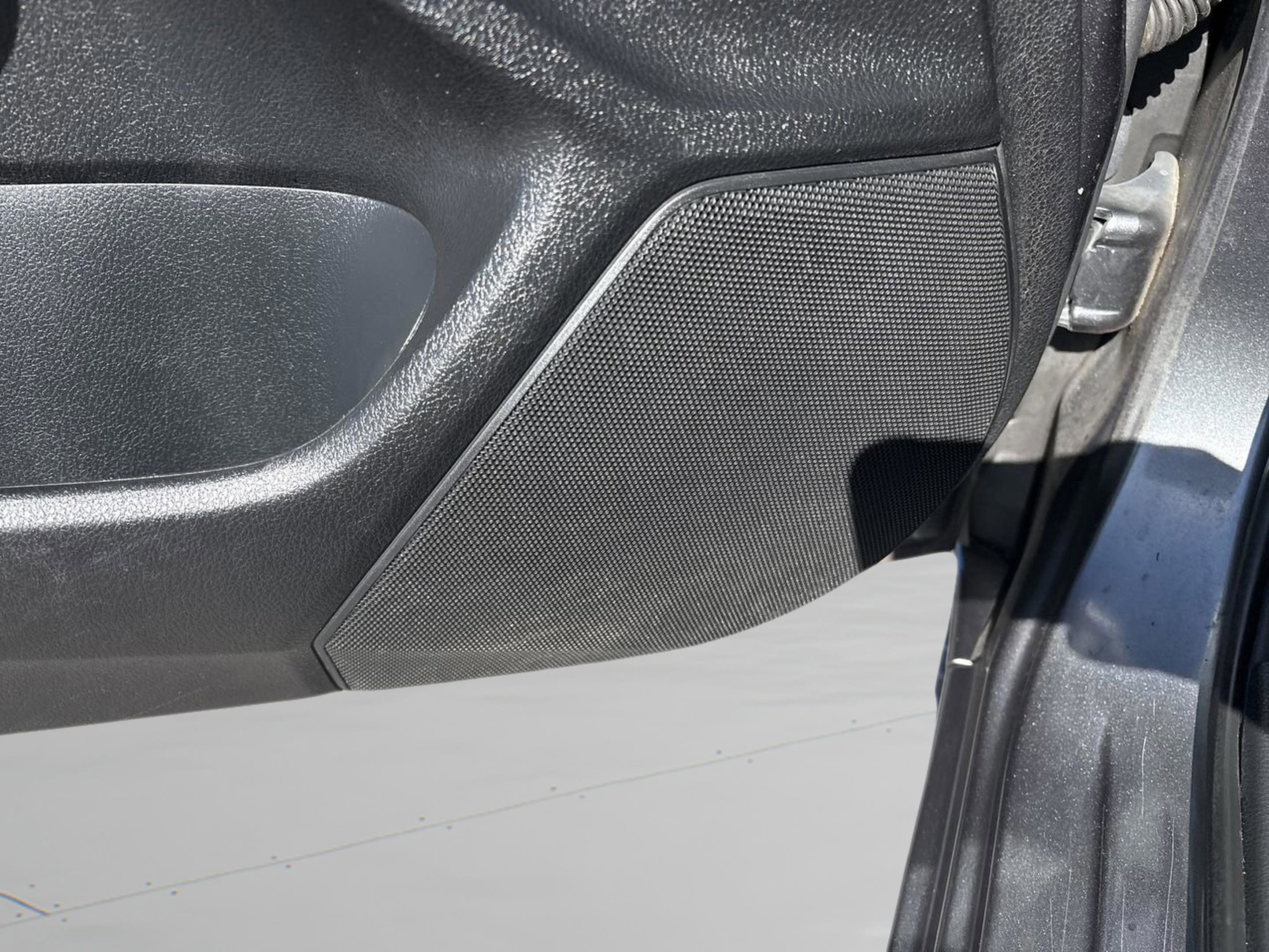 Used 2012 Honda Accord EX-L image 23