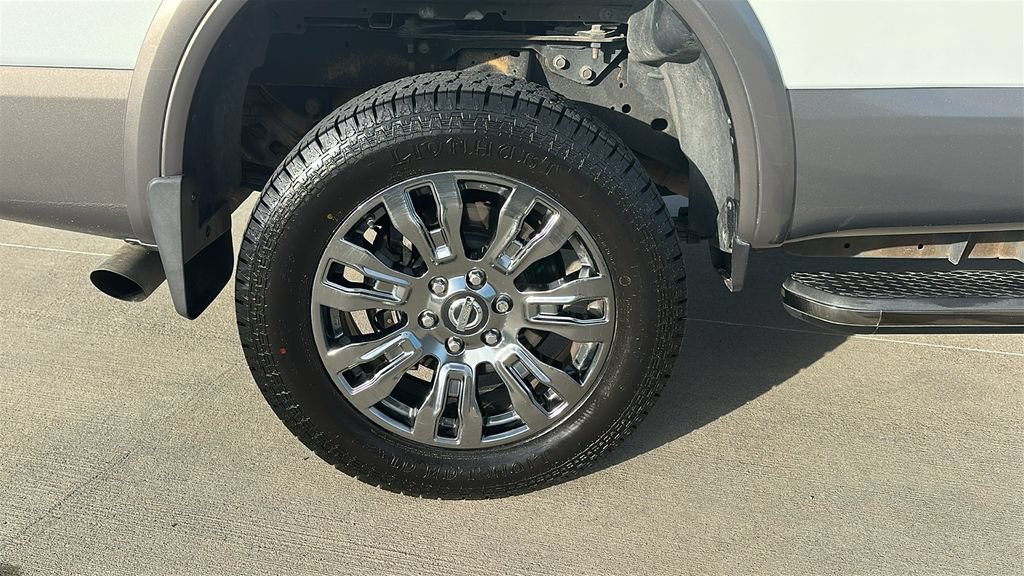 Used 2019 Nissan Titan Platinum Reserve w/ Platinum Utility Package AWD/4WD image 18