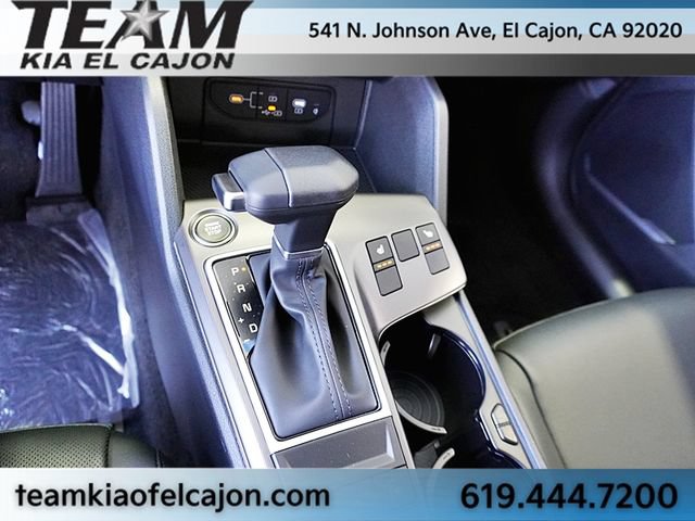 New 2026 Kia Sportage EX w/ EX Panorama Roof Package FWD image 37