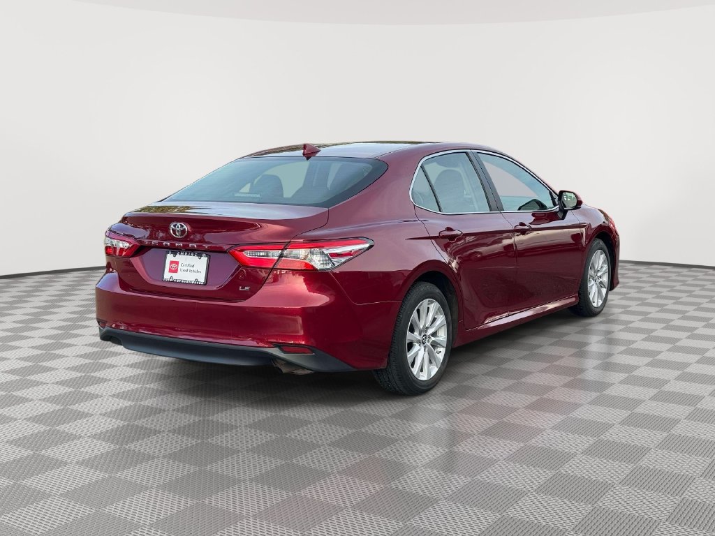 Used 2019 Toyota Camry LE FWD image 7