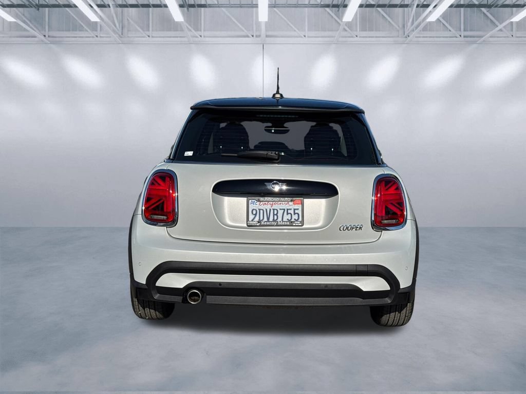 Used 2023 MINI Cooper 2-Door Hardtop FWD image 5