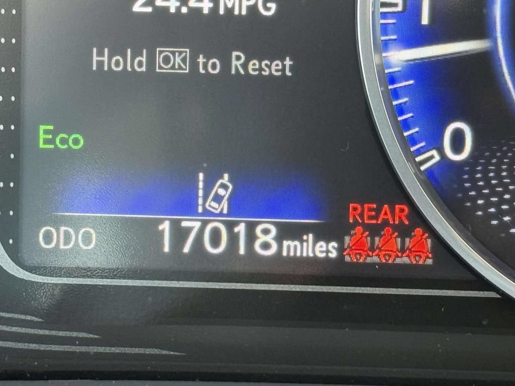 Used 2023 Lexus ES 350 w/ Premium Package FWD image 29