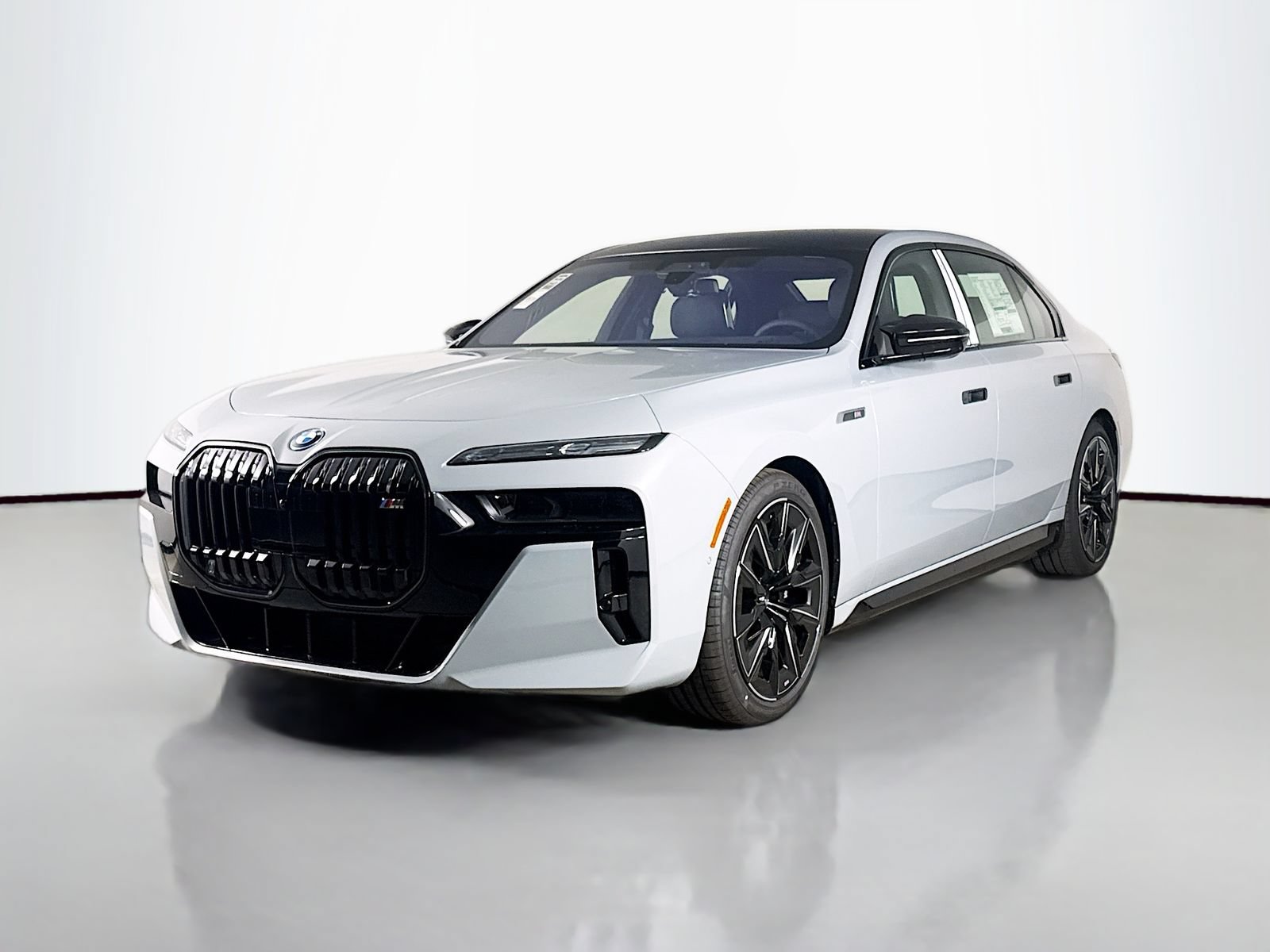 New 2026 BMW i7 xDrive60 w/ Executive Package AWD/4WD image 3