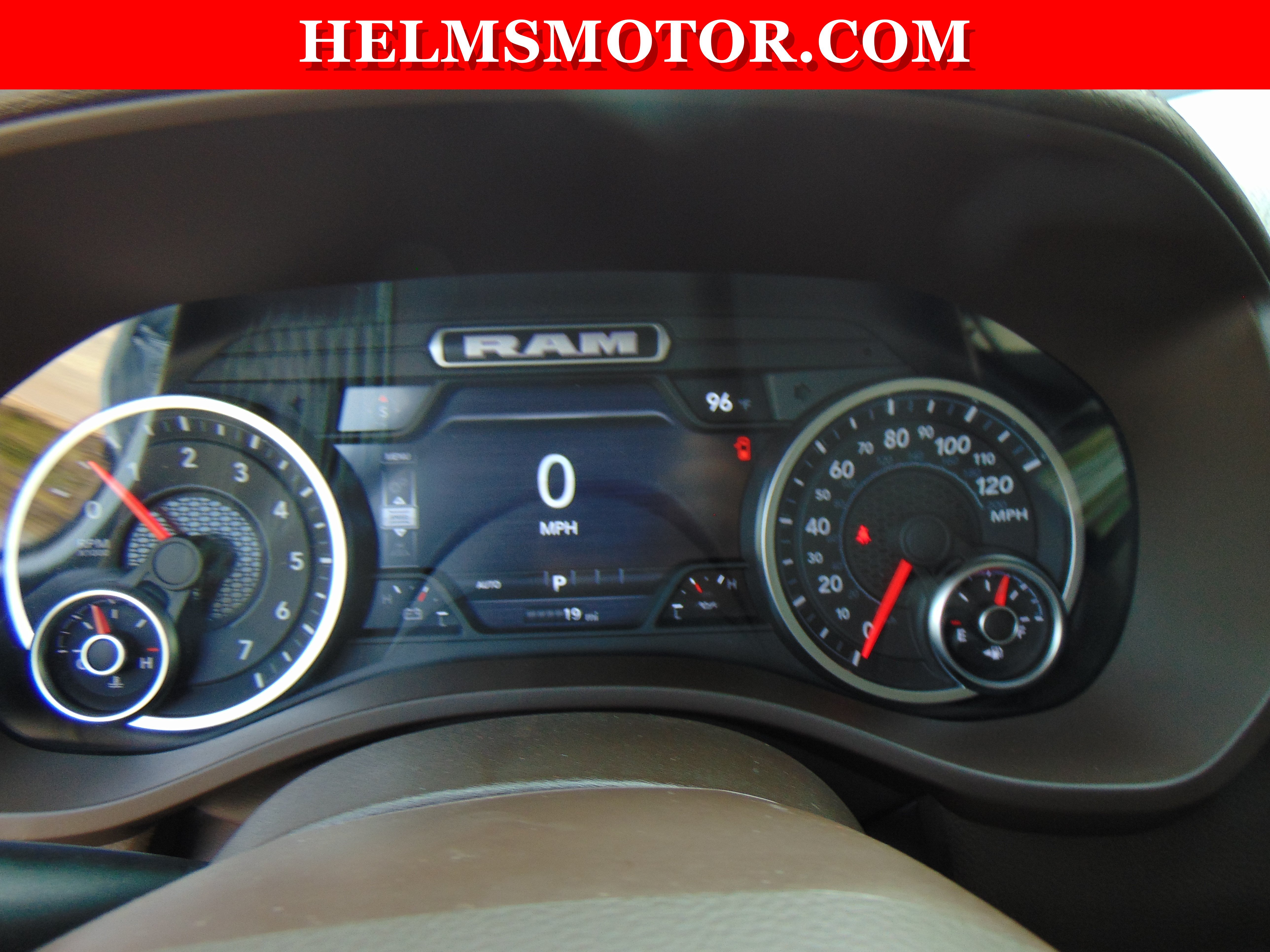 New 2026 RAM 1500 Laramie AWD/4WD image 28