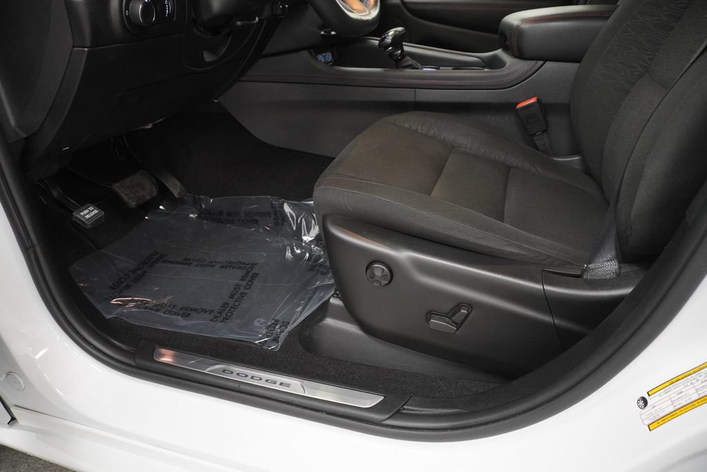 Certified 2023 Dodge Durango R/T w/ Blacktop Package AWD/4WD image 42