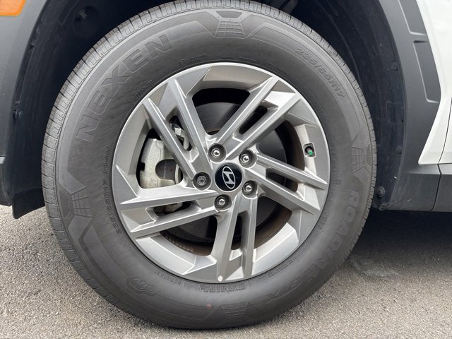 New 2025 Hyundai Tucson SE image 32