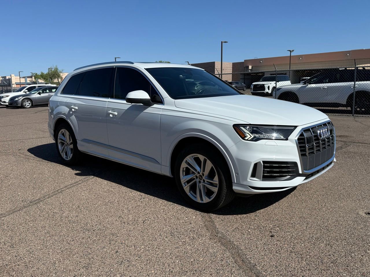 Used 2023 Audi Q7 3.0T Premium Plus AWD/4WD image 3