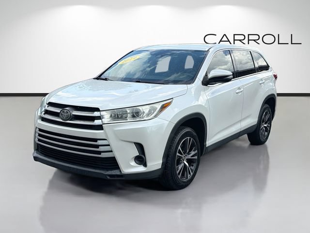 Used 2019 Toyota Highlander LE FWD image 7