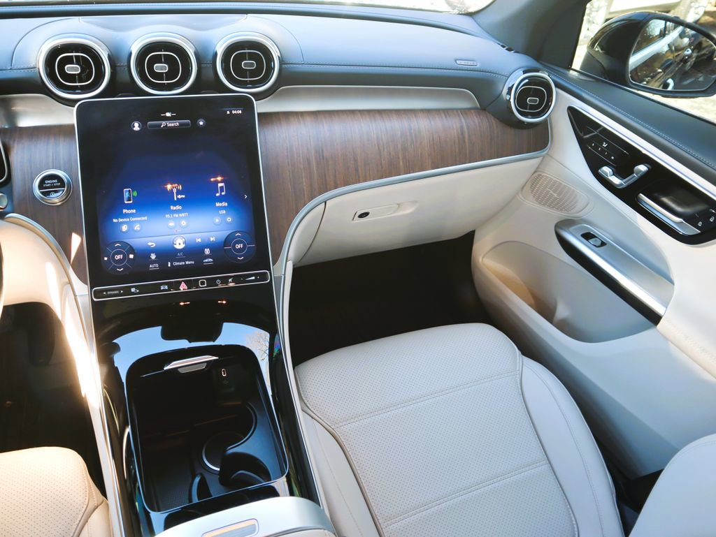 Certified 2024 Mercedes-Benz GLC 300 4MATIC image 12