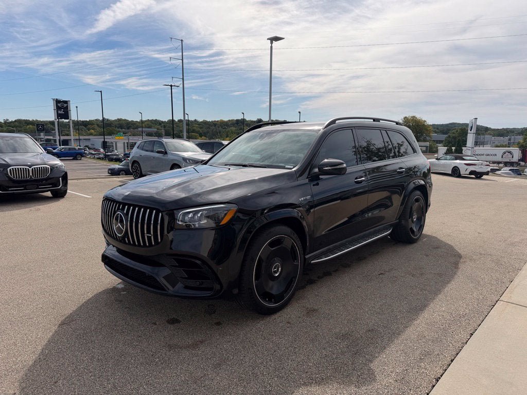 Used 2024 Mercedes-Benz GLS 63 AMG 4MATIC image 5