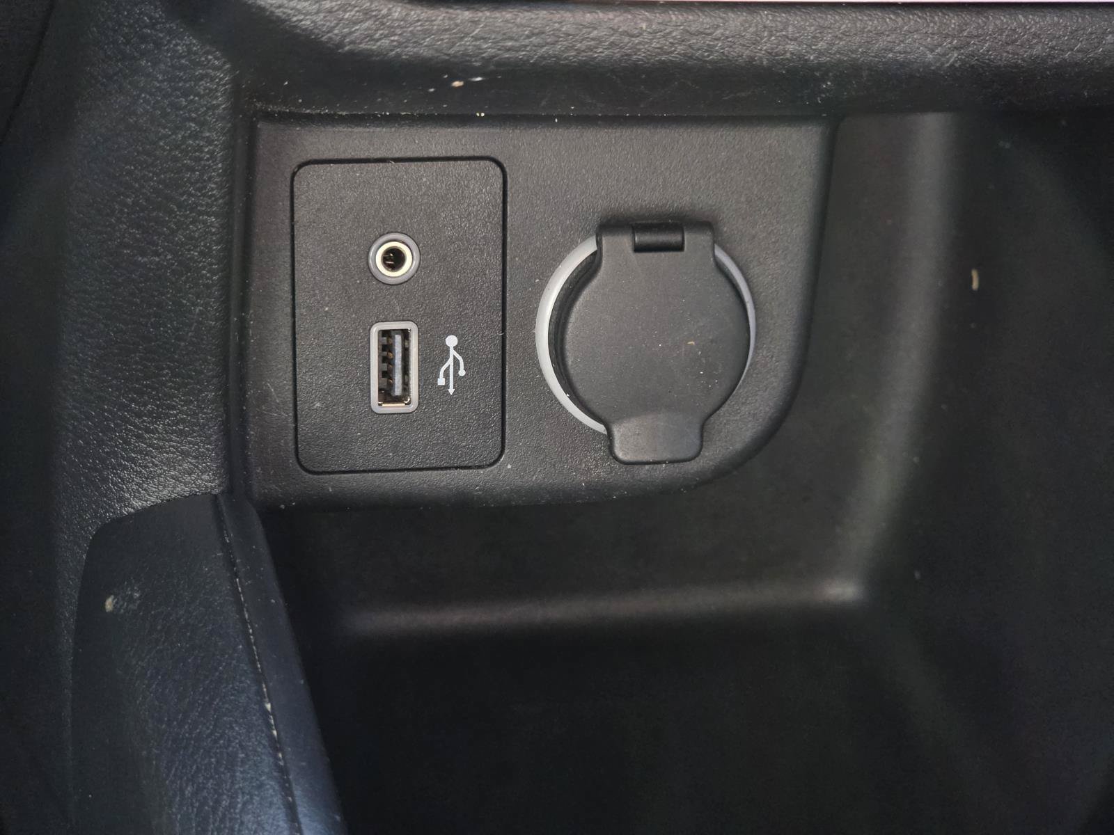 Certified 2024 Nissan Kicks S FWD image 28