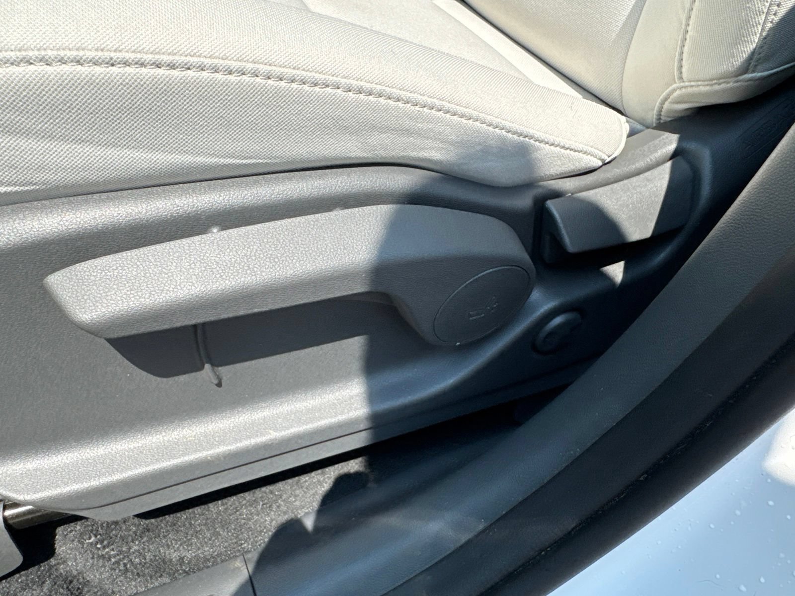 Certified 2026 Hyundai Santa Fe SE FWD image 23