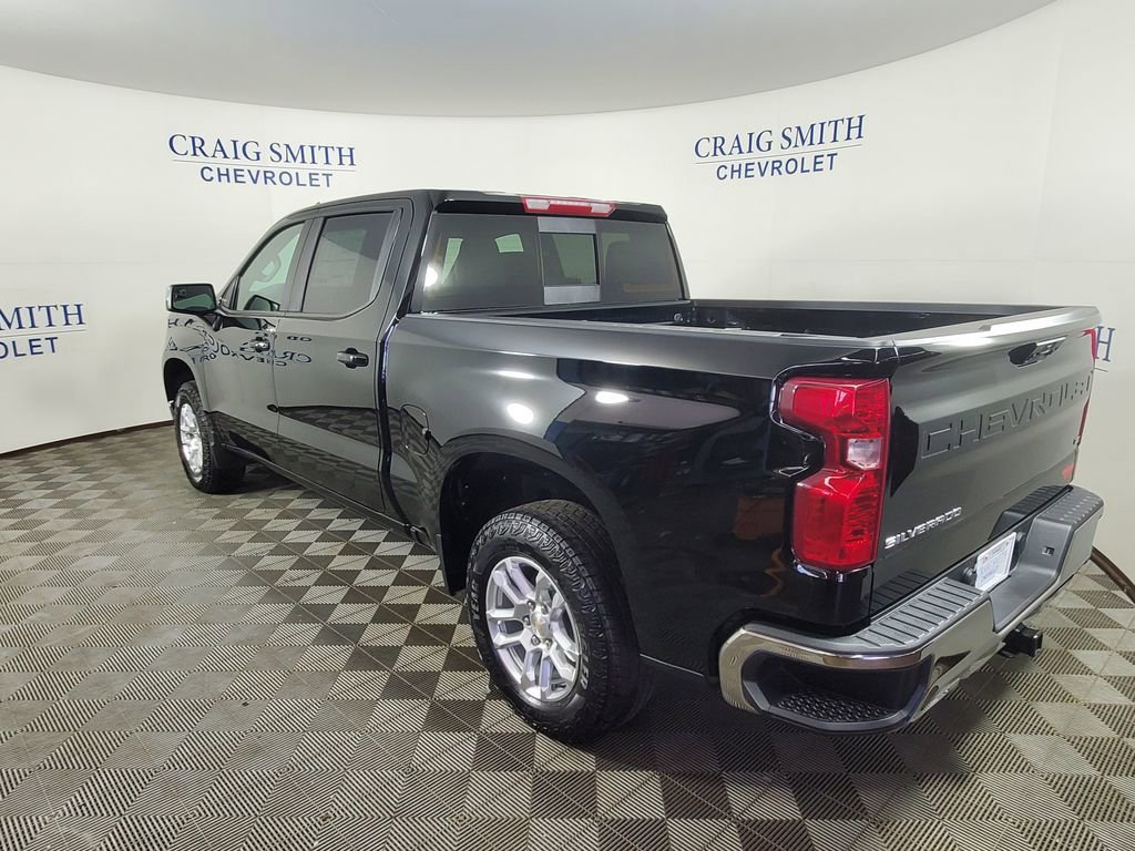 New 2026 Chevrolet Silverado 1500 LT w/ Z71 Off-Road Package AWD/4WD image 3