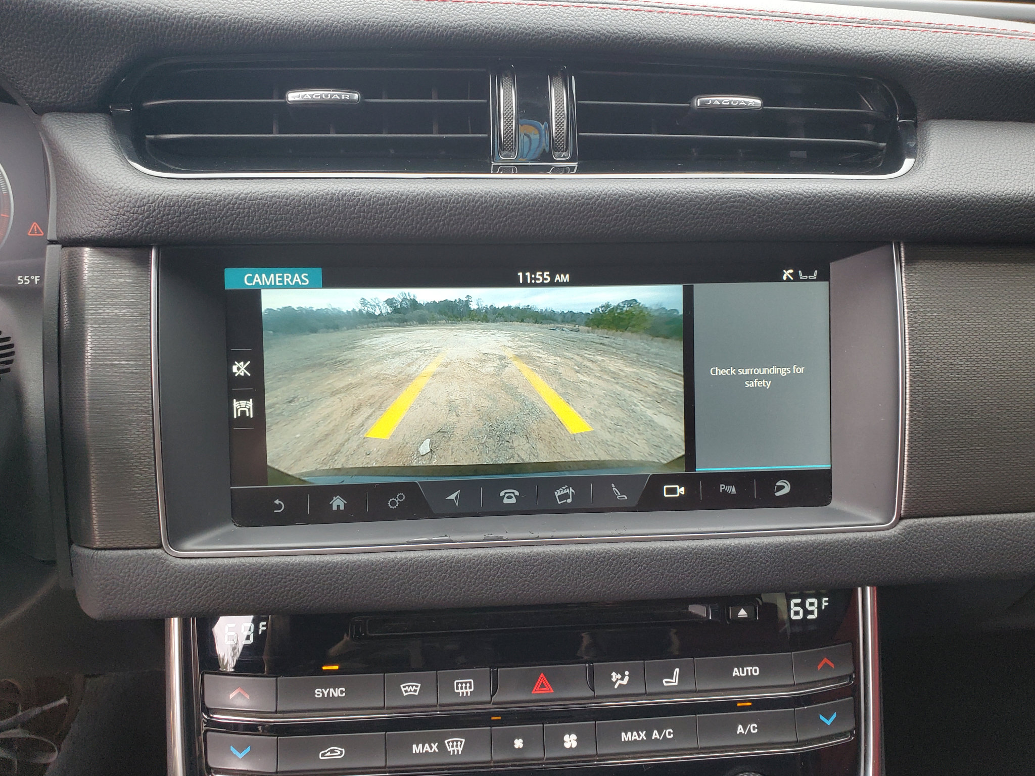 Used 2018 Jaguar XF First Edition image 38