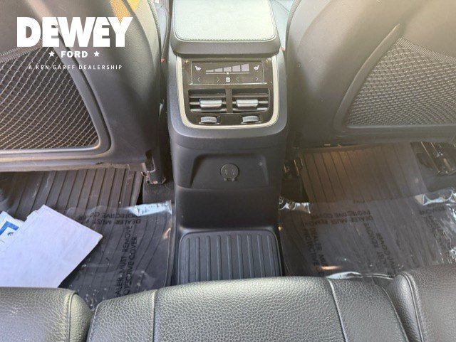 Used 2023 Volvo XC90 T8 Plus w/ Protection Package Premier AWD/4WD image 28