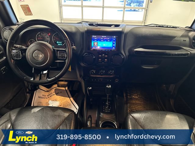 Used 2015 Jeep Wrangler Unlimited Sahara AWD/4WD image 7