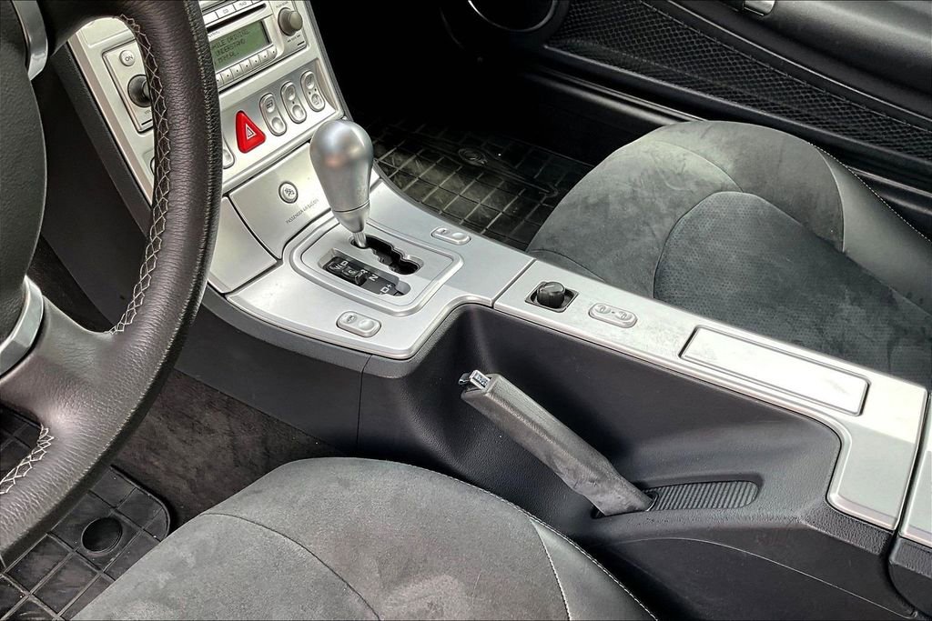 Used 2005 Chrysler Crossfire SRT-6 image 15