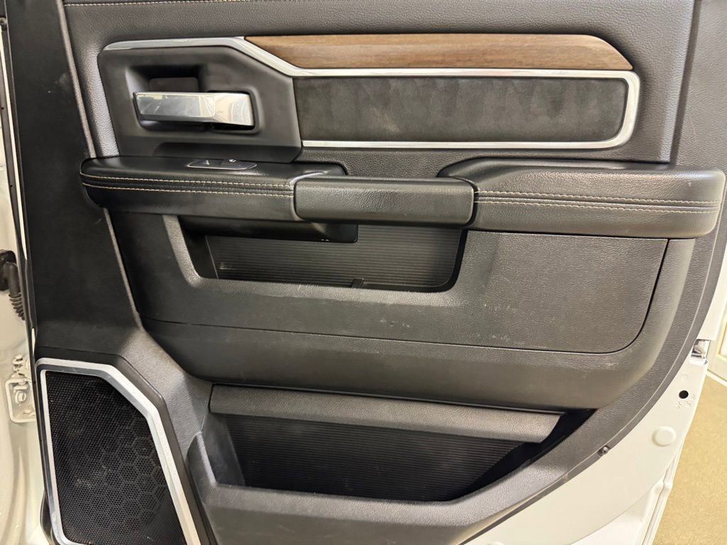Used 2024 RAM 2500 Laramie image 24