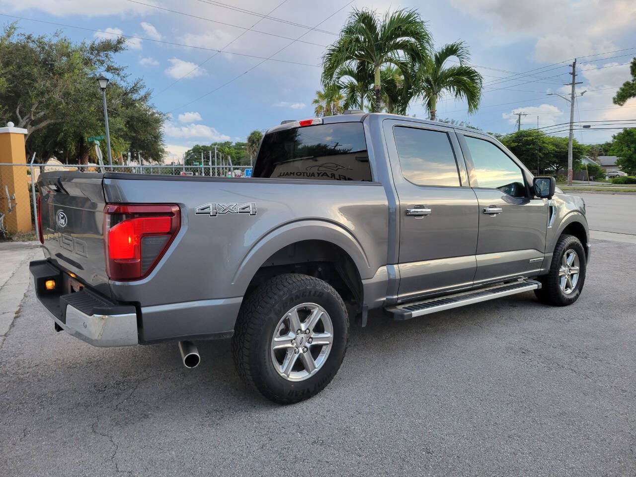 Used 2024 Ford F150 XLT w/ Mobile Office Package AWD/4WD image 5