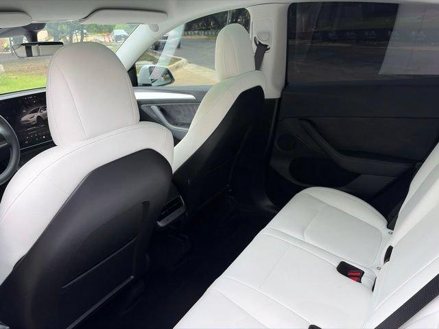 Used 2023 Tesla Model Y Performance AWD/4WD image 8
