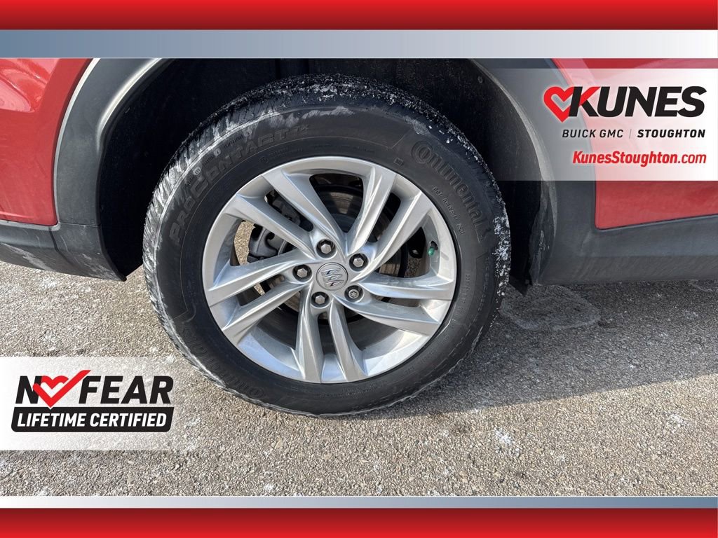 Used 2024 Buick Envista Preferred w/ Advanced Safety Package image 13
