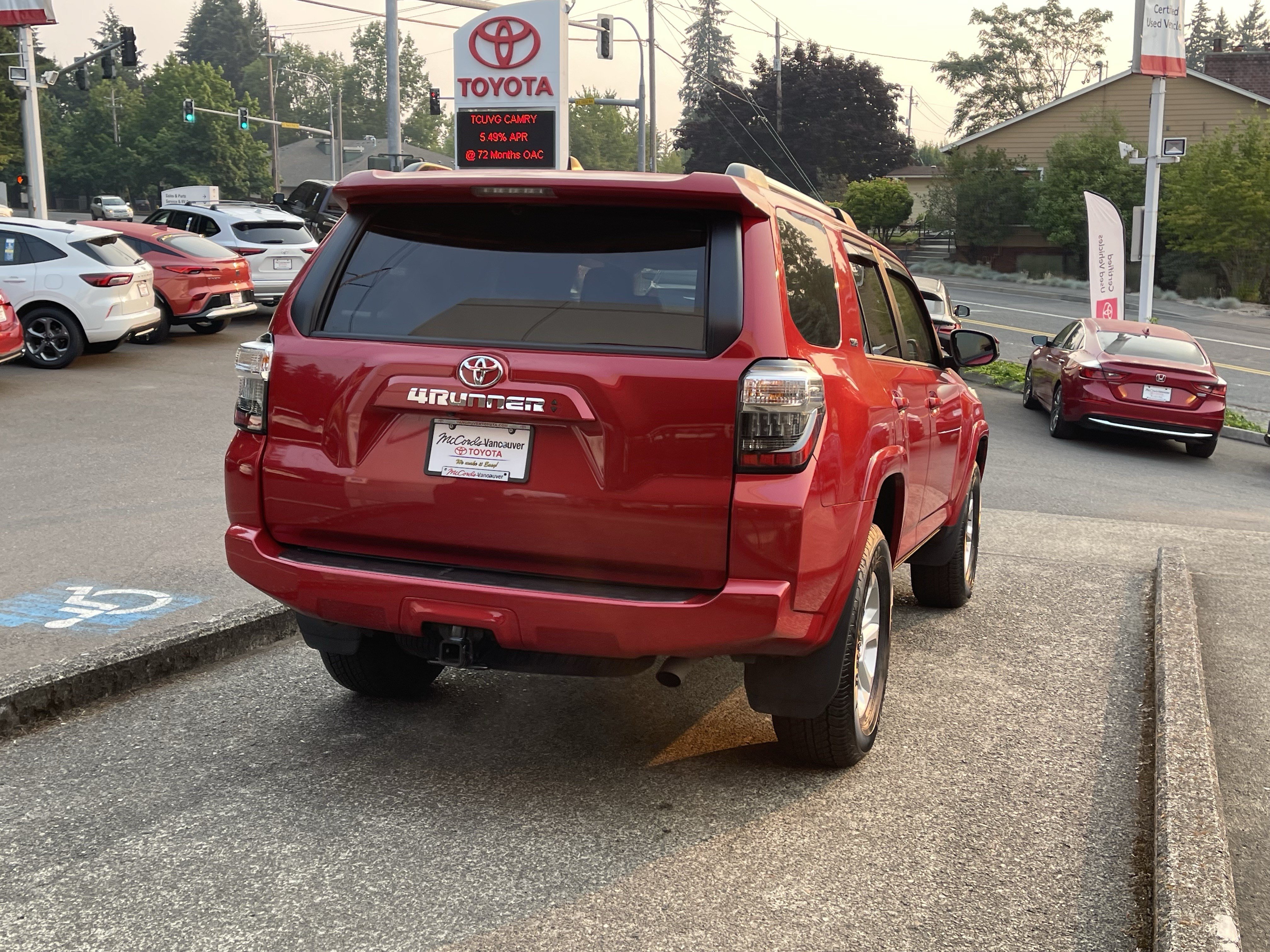 Certified 2024 Toyota 4Runner SR5 AWD/4WD image 6