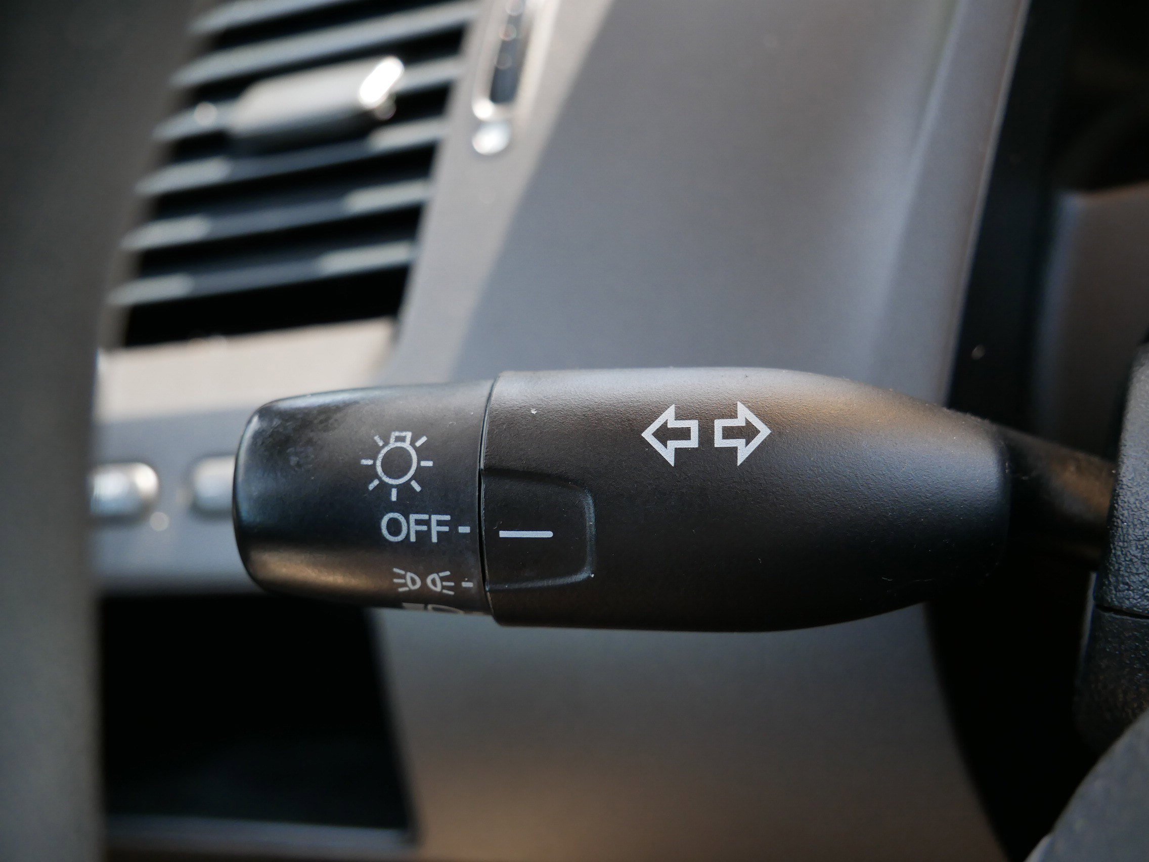 Used 2010 Honda Civic LX image 27