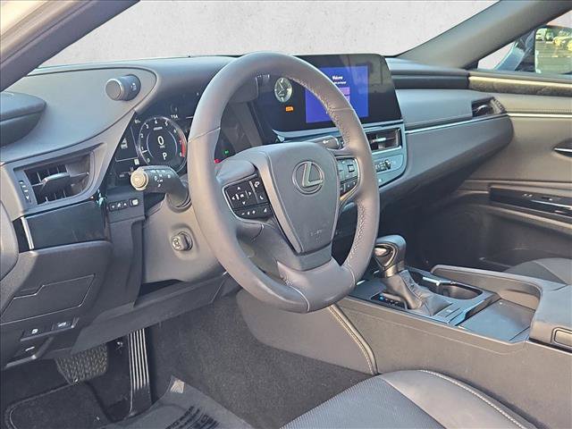 Used 2023 Lexus ES 250 w/ Premium Package AWD/4WD image 10