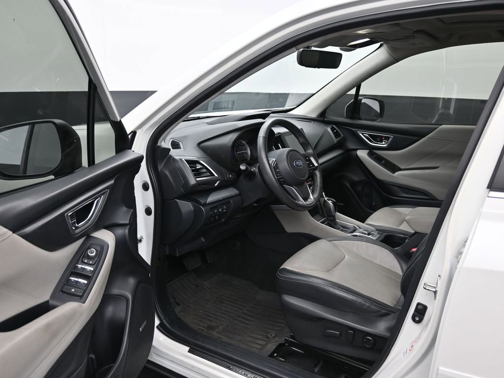 Used 2019 Subaru Forester Limited image 10