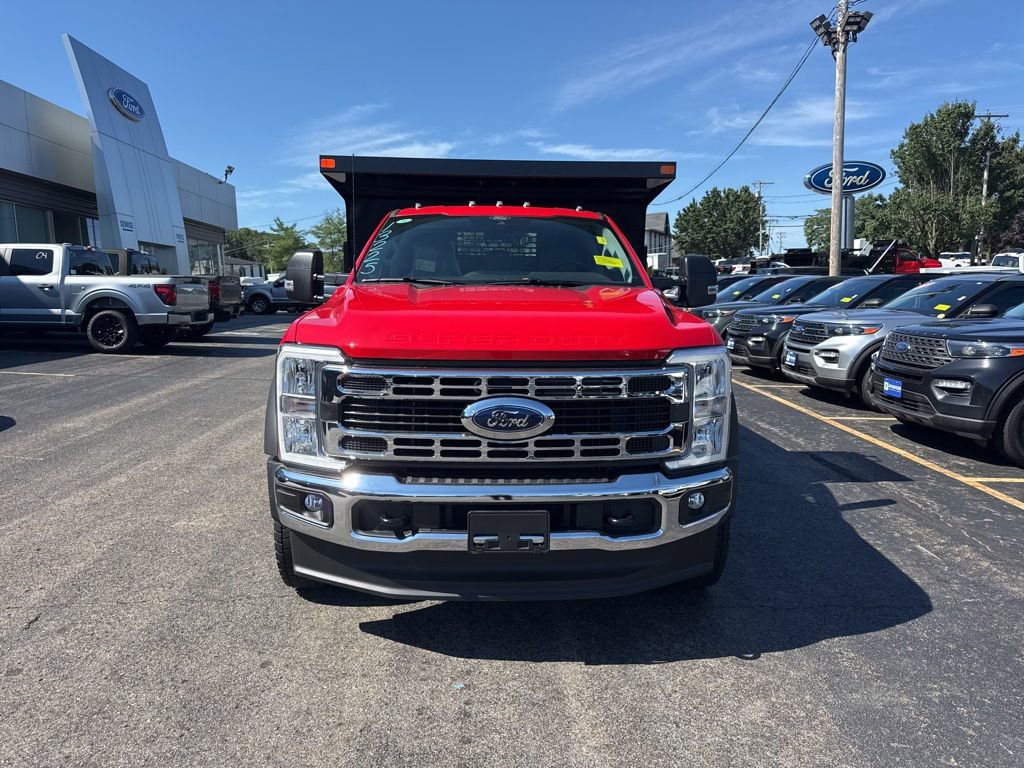 New 2025 Ford F550 4x4 Regular Cab Super Duty image 2