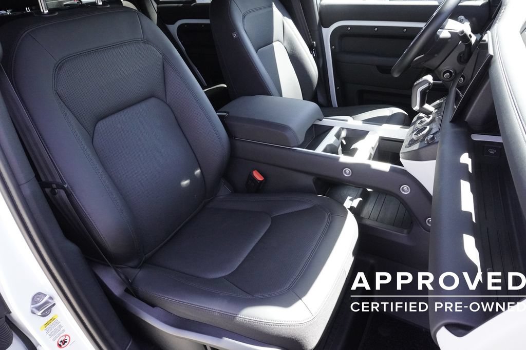 Used 2025 Land Rover Defender 110 S AWD/4WD image 24