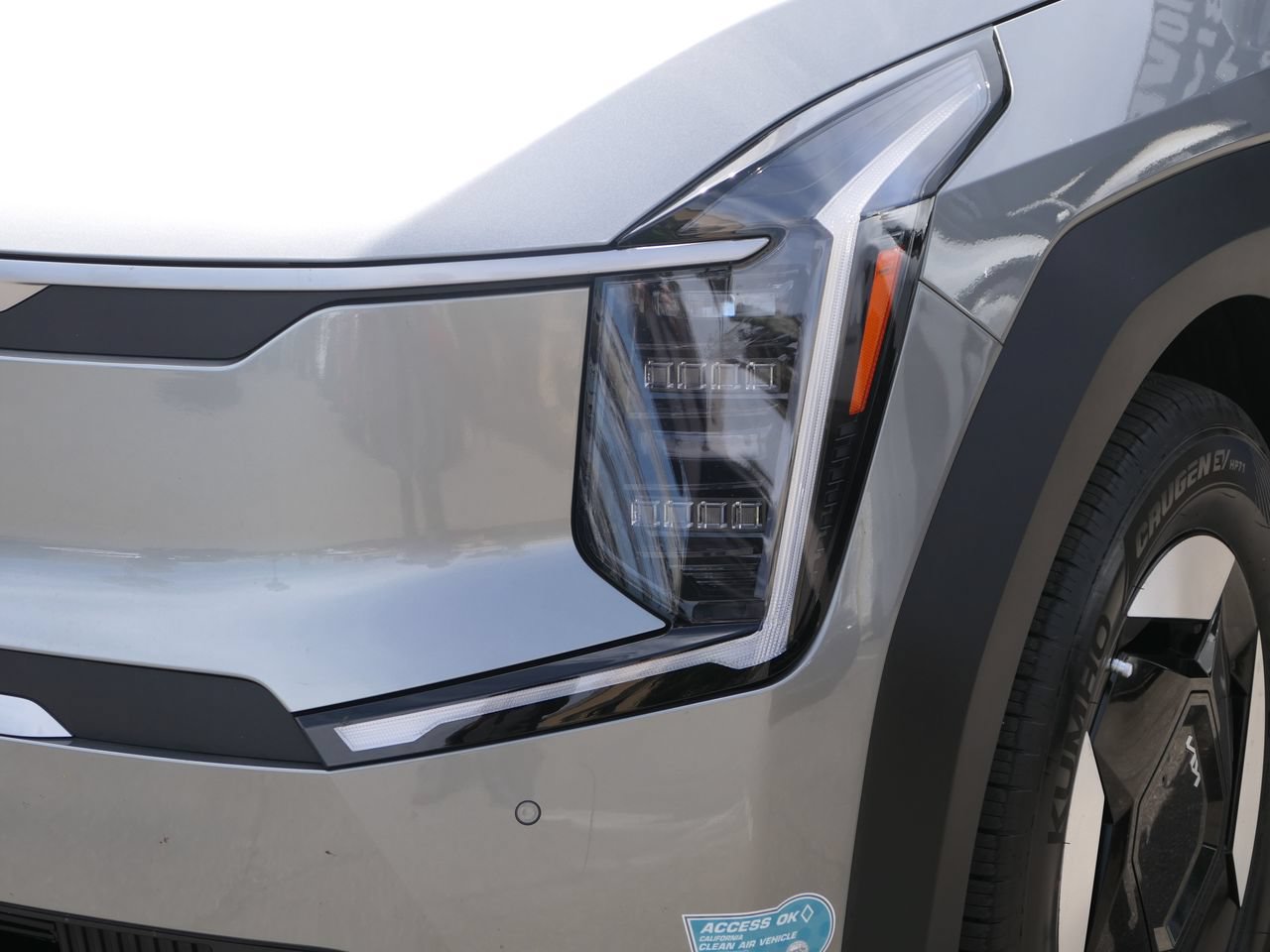 Certified 2024 Kia EV9 Wind AWD/4WD image 9