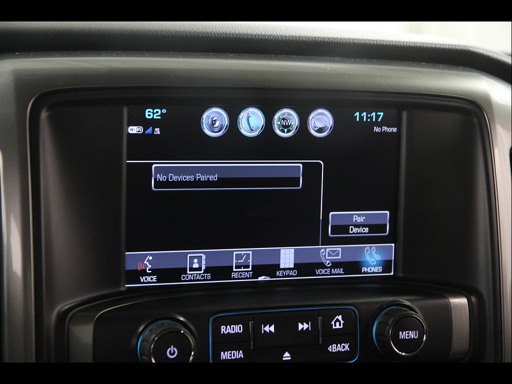 Used 2018 Chevrolet Silverado 1500 LT w/ All Star Edition AWD/4WD image 12