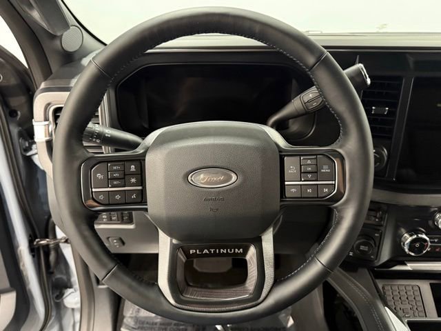 New 2025 Ford F350 Platinum w/ FX4 Off-Road Package image 17