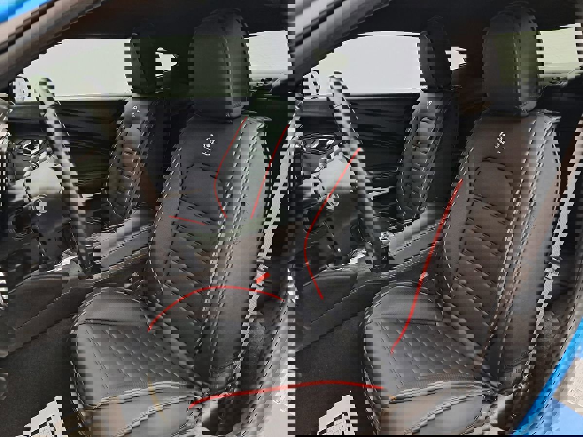 Used 2022 Chevrolet Camaro LT w/ RS Package image 11