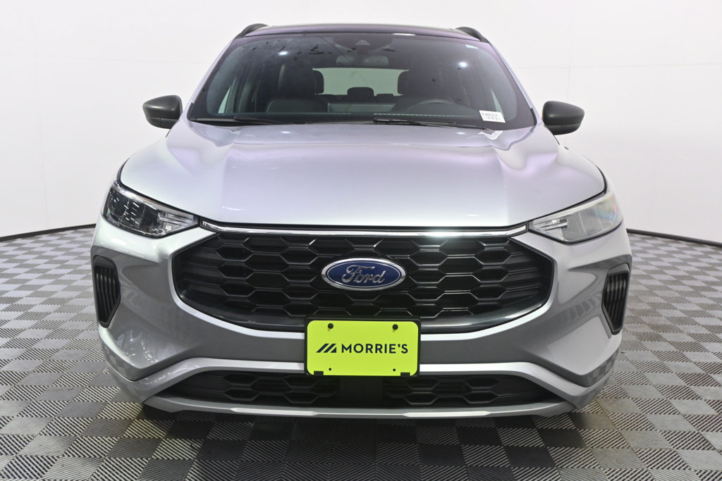 Used 2024 Ford Escape ST-Line w/ Tech Pack #1 AWD/4WD image 10